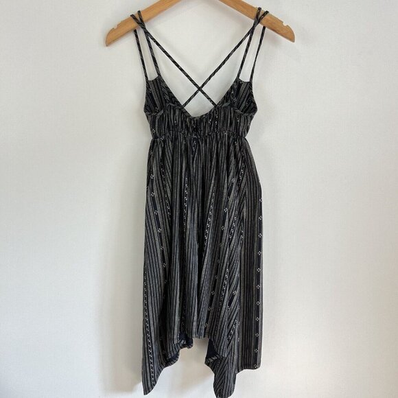 Vans Women’s XS Grey Black asymmetrical Summer Mini Skate Dress Casual Beach Bum - Picture 10 of 14